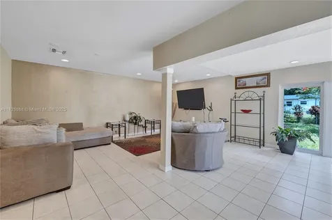 9921 Dominican Drive Cutler Bay FL 33189