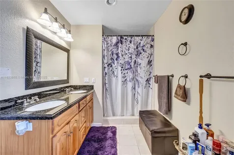 9921 Dominican Drive Cutler Bay FL 33189
