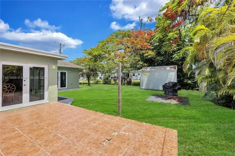 9921 Dominican Drive Cutler Bay FL 33189