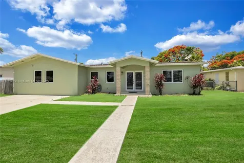 9921 Dominican Drive Cutler Bay FL 33189