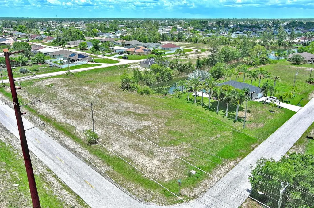 3417 Andalusia Boulevard Cape Coral FL 33909