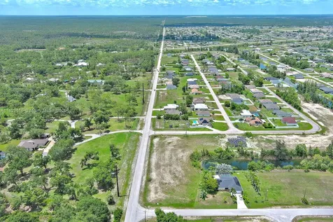 3417 Andalusia Boulevard Cape Coral FL 33909