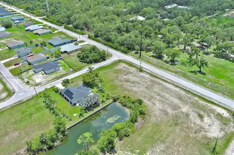 3417 Andalusia Boulevard Cape Coral FL 33909