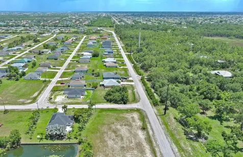 3417 Andalusia Boulevard Cape Coral FL 33909