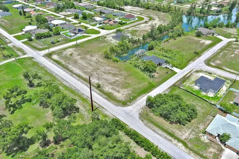 3417 Andalusia Boulevard Cape Coral FL 33909