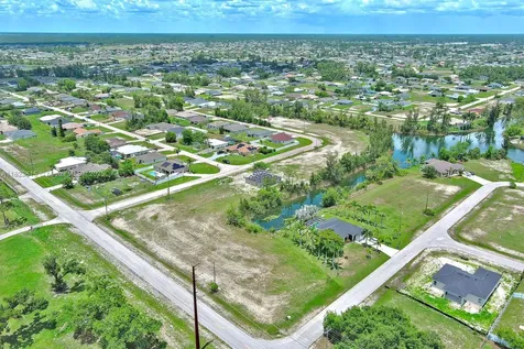 3417 Andalusia Boulevard Cape Coral FL 33909
