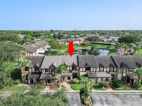 9264 NW 49th Place Sunrise FL 33351