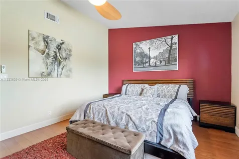 9264 NW 49th Place Sunrise FL 33351