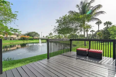 9264 NW 49th Place Sunrise FL 33351