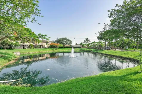9264 NW 49th Place Sunrise FL 33351