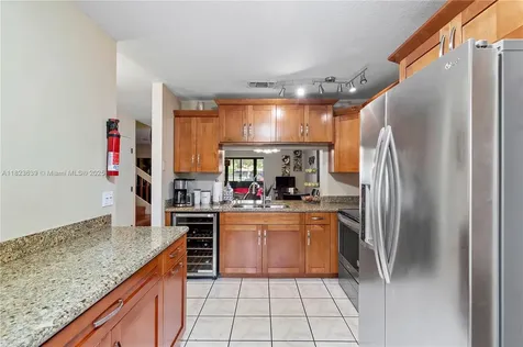 9264 NW 49th Place Sunrise FL 33351