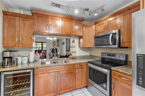 9264 NW 49th Place Sunrise FL 33351