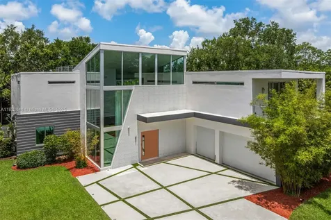 10620 SW 74th Avenue Pinecrest FL 33156