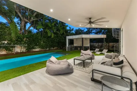 10620 SW 74th Avenue Pinecrest FL 33156