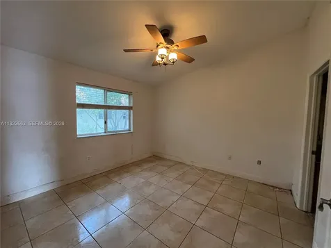 1250 SE 28th Court Homestead FL 33035