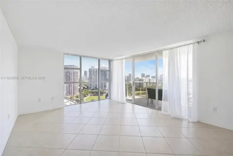 3731 N Country Club Drive Aventura FL 33180