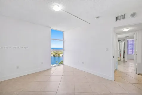 3731 N Country Club Drive Aventura FL 33180
