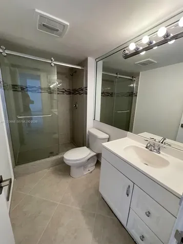 3731 N Country Club Drive Aventura FL 33180
