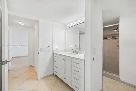 3731 N Country Club Drive Aventura FL 33180