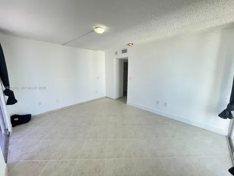 3731 N Country Club Drive Aventura FL 33180