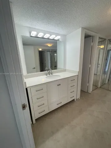 3731 N Country Club Drive Aventura FL 33180