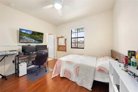 448 SE 32nd Avenue Homestead FL 33033