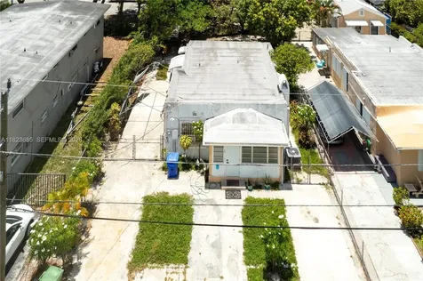36 NW 32nd Street Miami FL 33127