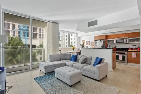 253 NE 2nd Street Miami FL 33132