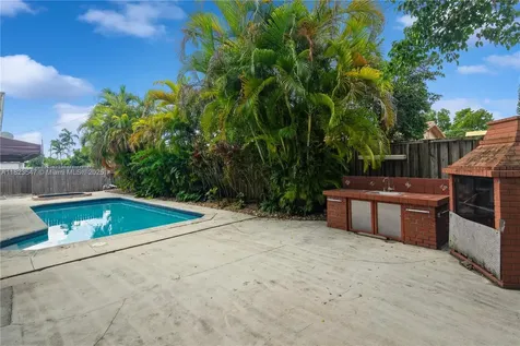 12540 SW 31st Street Miami FL 33175
