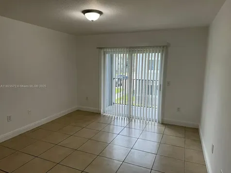15422 SW 284 Street Homestead FL 33033
