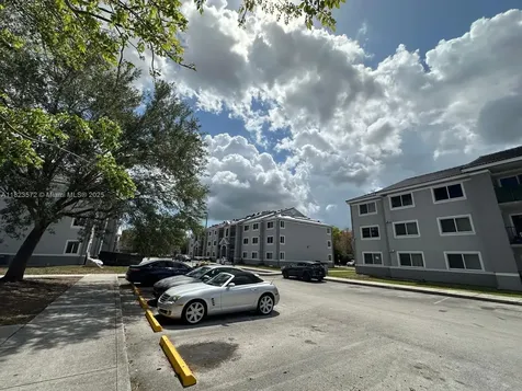 15422 SW 284 Street Homestead FL 33033