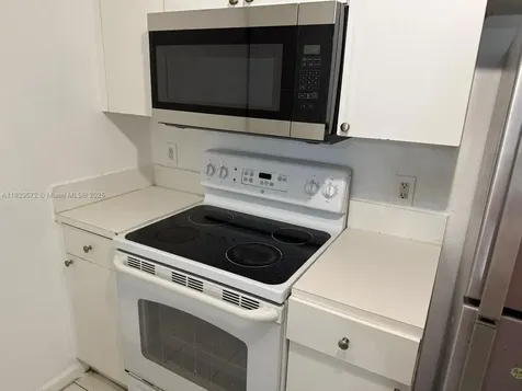 15422 SW 284 Street Homestead FL 33033