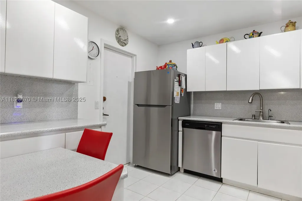 2101 S Ocean Drive Hollywood FL 33019