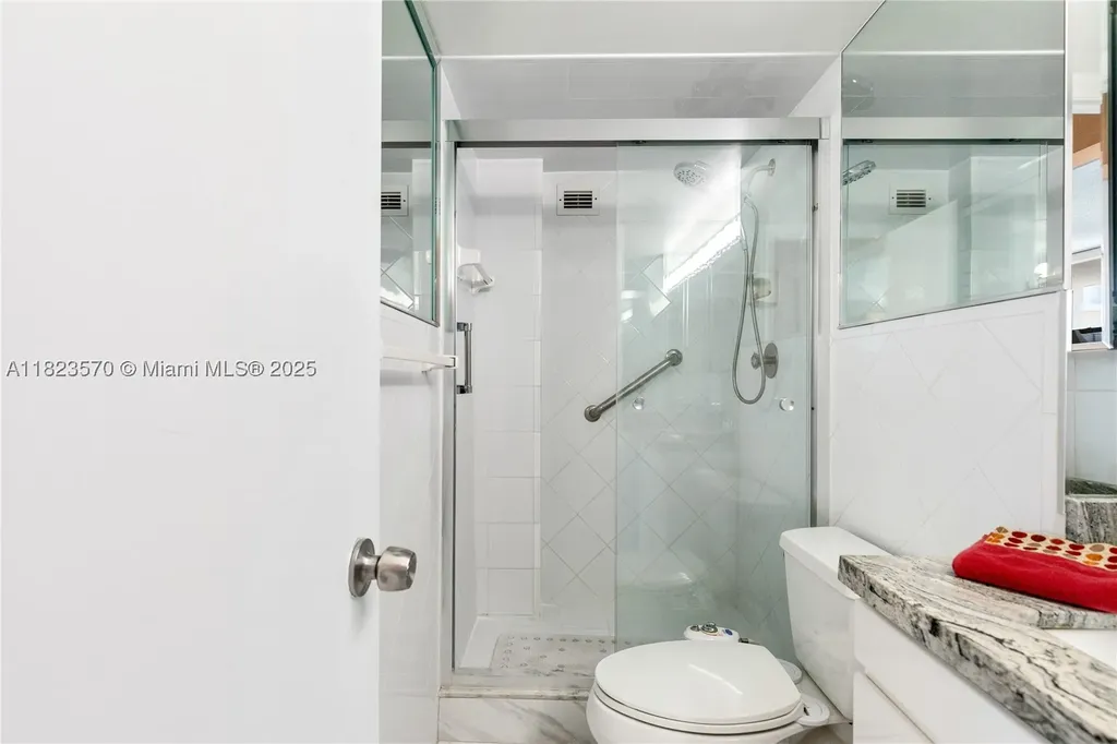 2101 S Ocean Drive Hollywood FL 33019