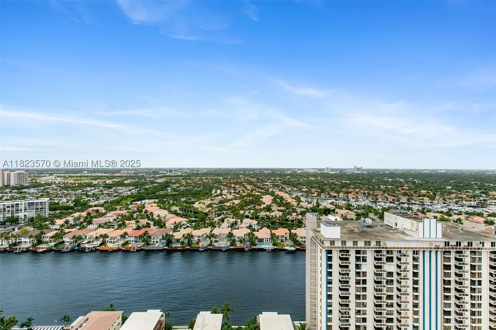 2101 S Ocean Drive Hollywood FL 33019
