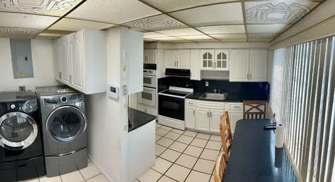 19525 NW 38th Court Miami Gardens FL 33055