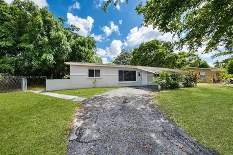 3841 NW 7th Court Lauderhill FL 33311