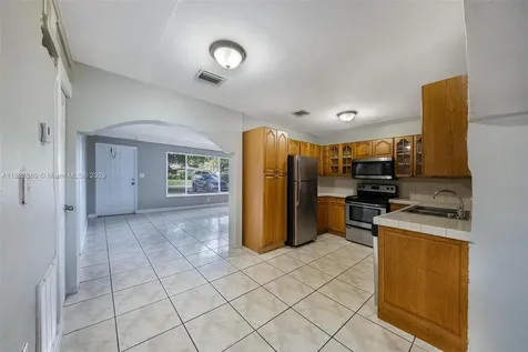 3841 NW 7th Court Lauderhill FL 33311