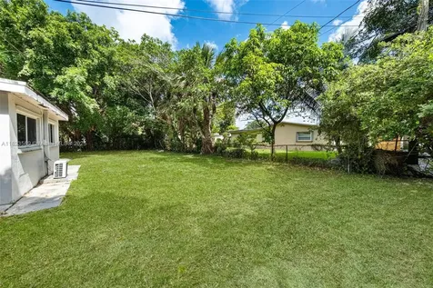 3841 NW 7th Court Lauderhill FL 33311