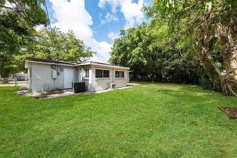3841 NW 7th Court Lauderhill FL 33311