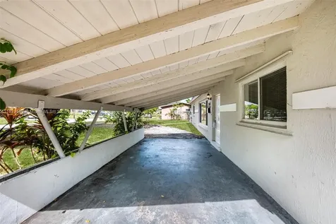 3841 NW 7th Court Lauderhill FL 33311