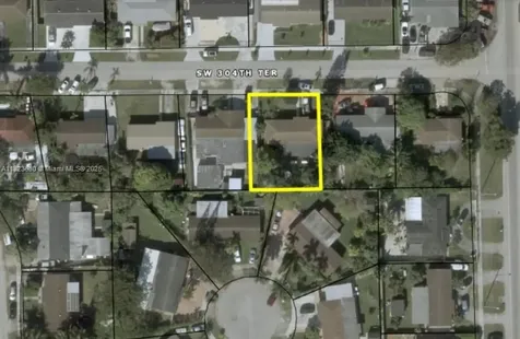 15724 SW 304th Terrace Homestead FL 33033