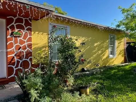 15724 SW 304th Terrace Homestead FL 33033
