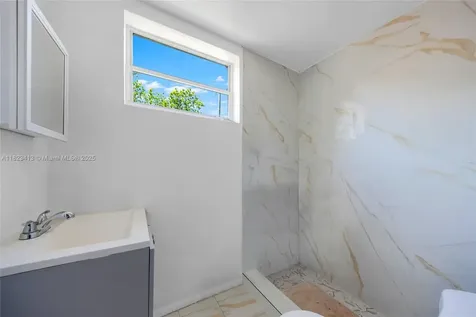 1580 SW 6th Street Miami FL 33135