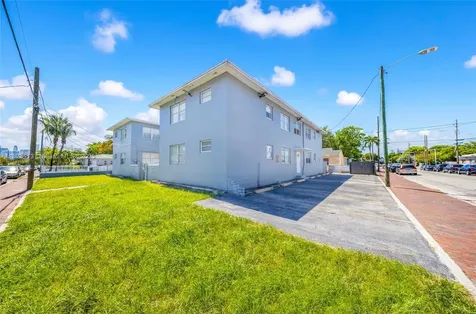 1580 SW 6th Street Miami FL 33135