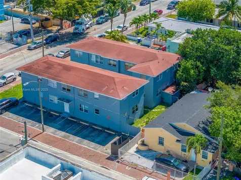 1580 SW 6th Street Miami FL 33135