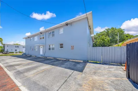 1580 SW 6th Street Miami FL 33135