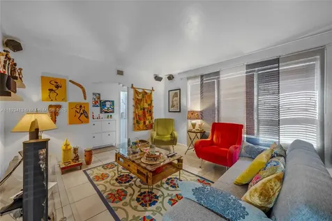 1580 SW 6th Street Miami FL 33135