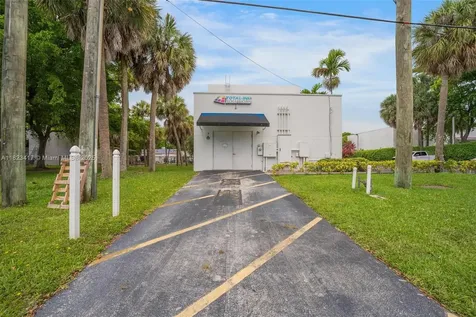 6775 NW 15th Avenue Fort Lauderdale FL 33309