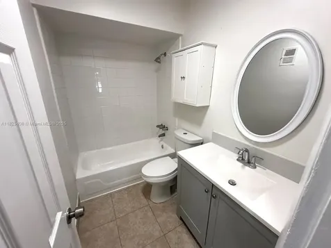 6881 W 16th Drive Hialeah FL 33014